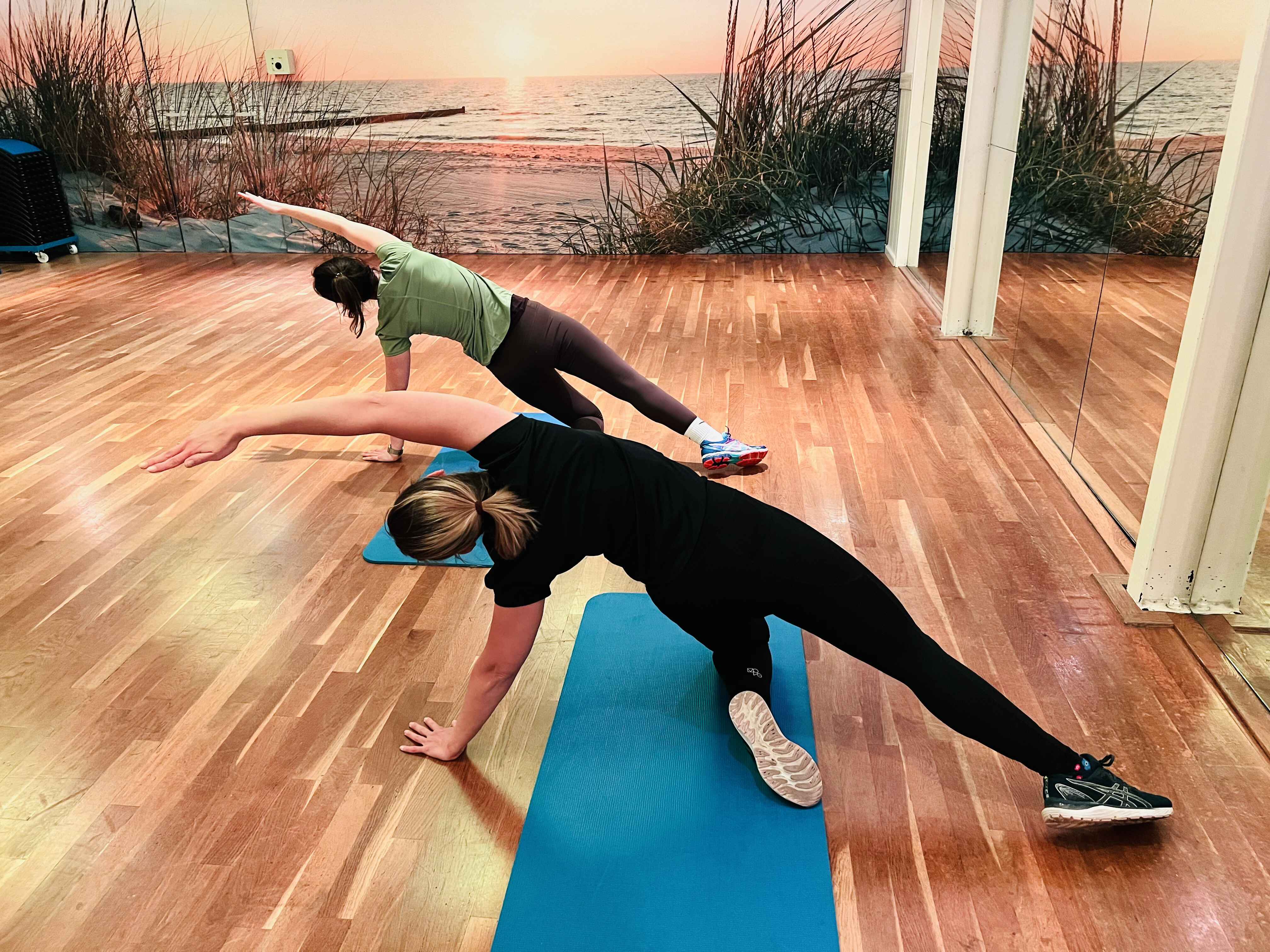 Verschillende spierketens trainen met natuurlijke bewegingen