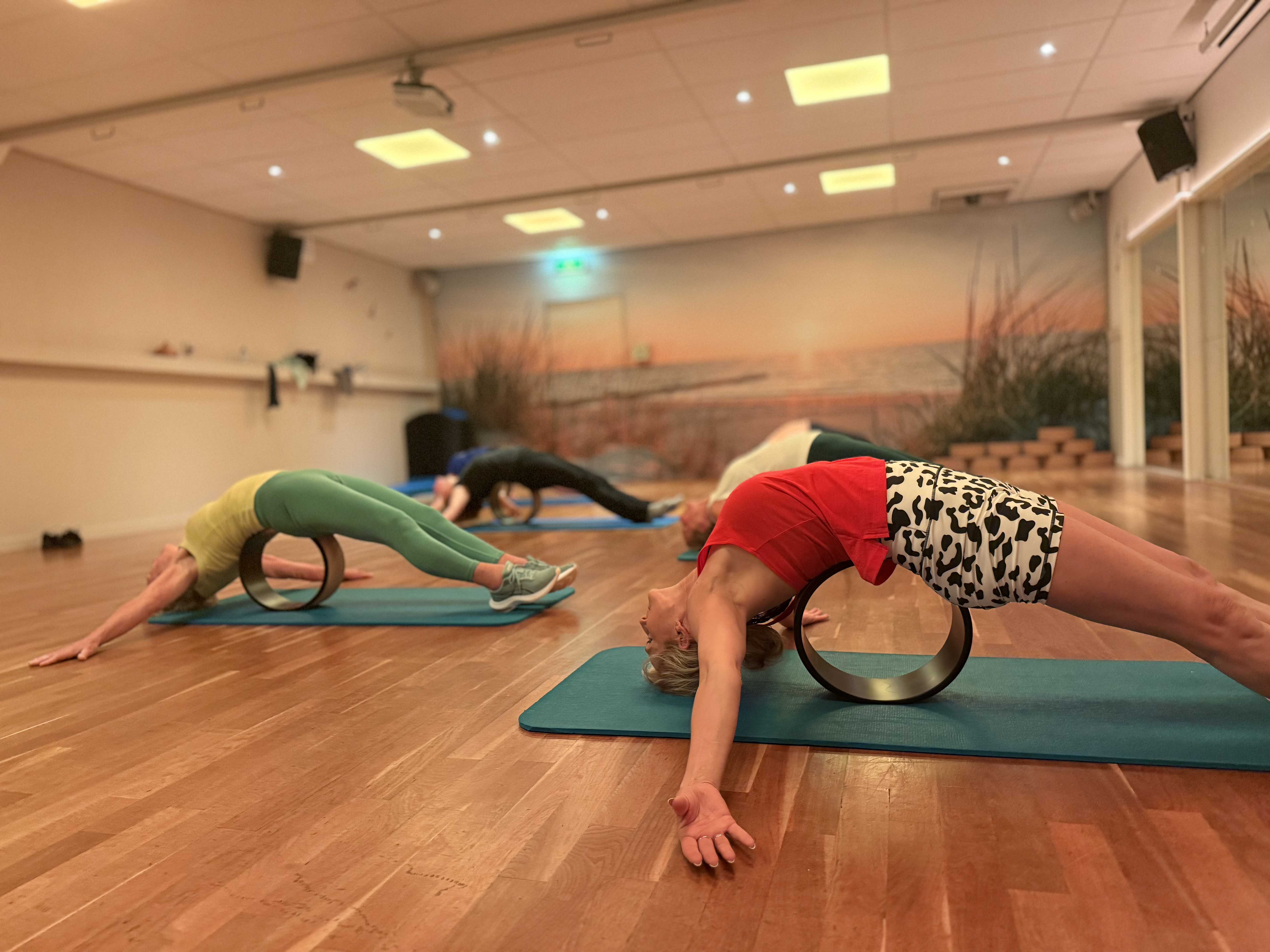 Extra uitdaging met materialen bij power pilates